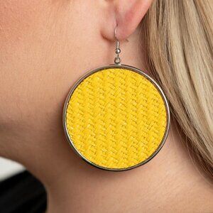 𝅺Wonderfully Woven Earrings